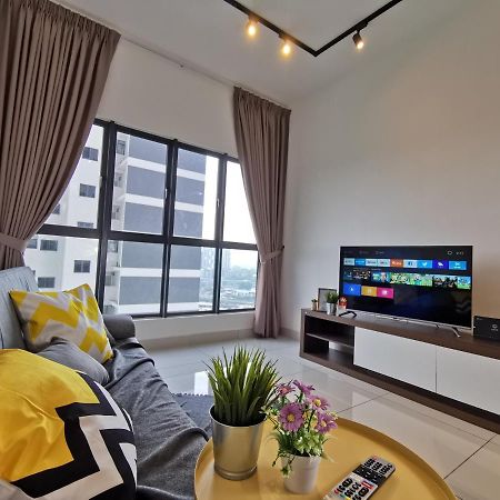 Apartament 1 Traders Garden 1Br Pool View With Hispeed Internet Netflix Cheras Zewnętrze zdjęcie