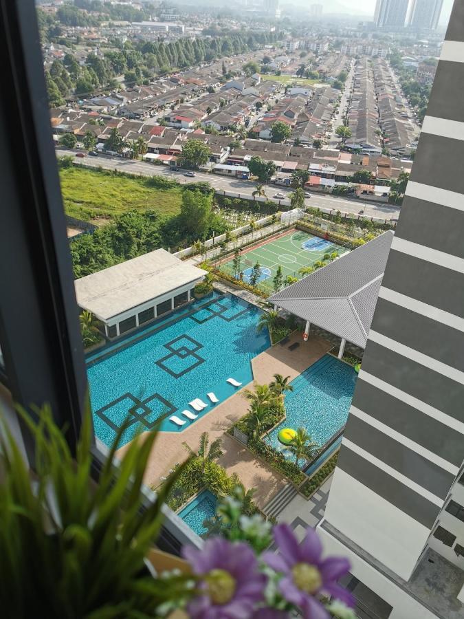 Apartament 1 Traders Garden 1Br Pool View With Hispeed Internet Netflix Cheras Zewnętrze zdjęcie